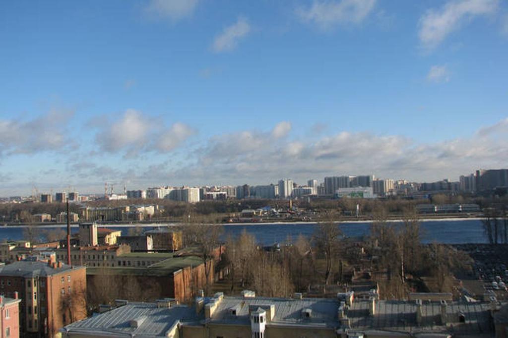 Отель Sunny Flat River View Санкт-Петербург Экстерьер фото